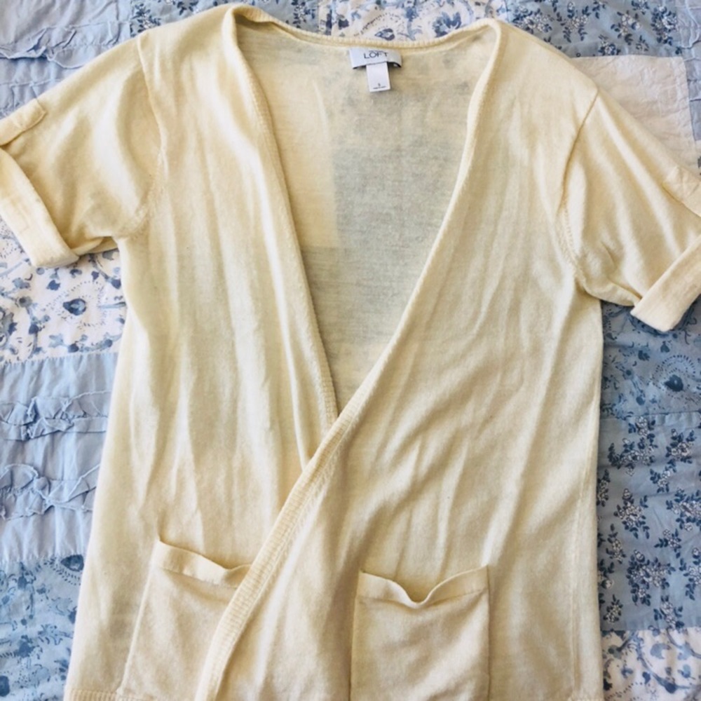Short sleeve cardigan